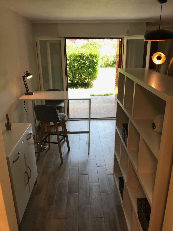 Large Studio Near Epfl And Lausanne City Center Ecublens  Exterior photo